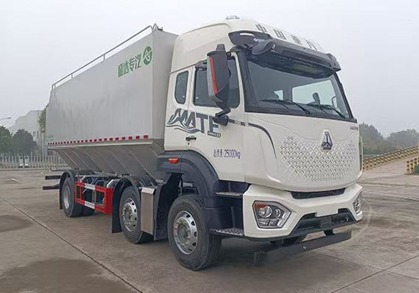 散裝飼料運輸車