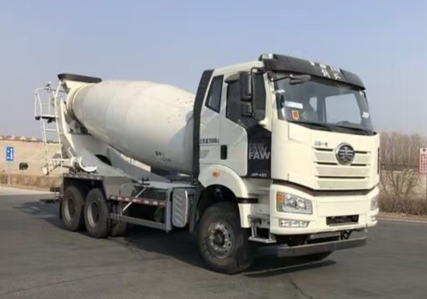 攪拌運(yùn)輸車