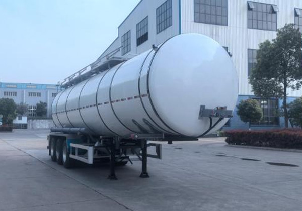 液態(tài)食品運輸半掛車
